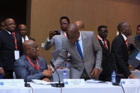 Dialogue National sous médiation la CENCO-ECC: à Washington, Fayulu a tenté de persuader Félix Tshisekedi (Revue de presse)