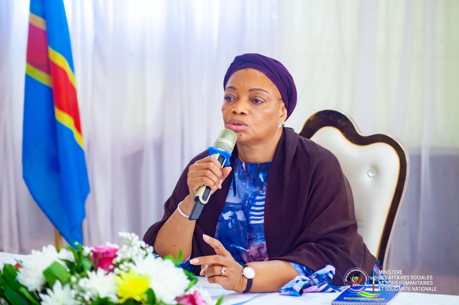 Image default